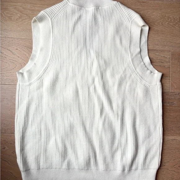 Zara Cream Ribbed V-Neck Top - Picture 4 of 4